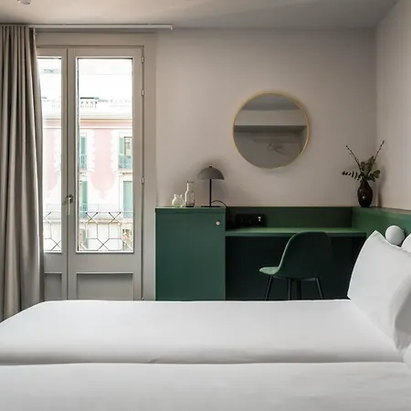 Otel Bypillow Mothern 3*